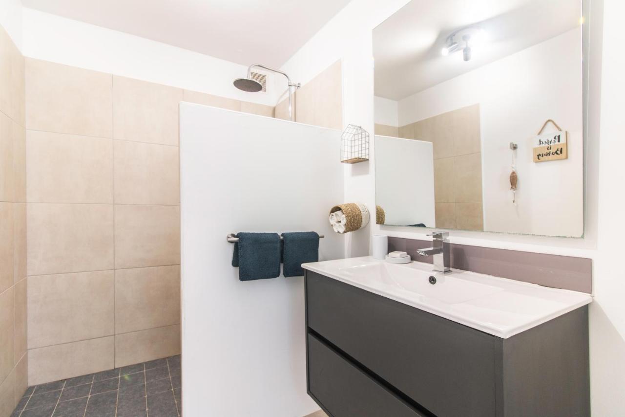 Blue Wave - 2 Bedrooms - Orient Beach! Quarter of Orleans Extérieur photo