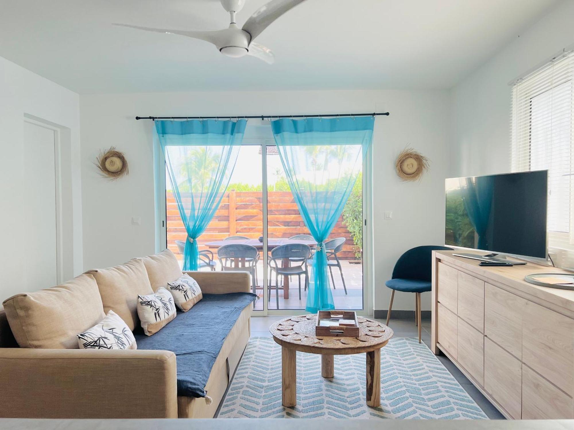 Blue Wave - 2 Bedrooms - Orient Beach! Quarter of Orleans Extérieur photo