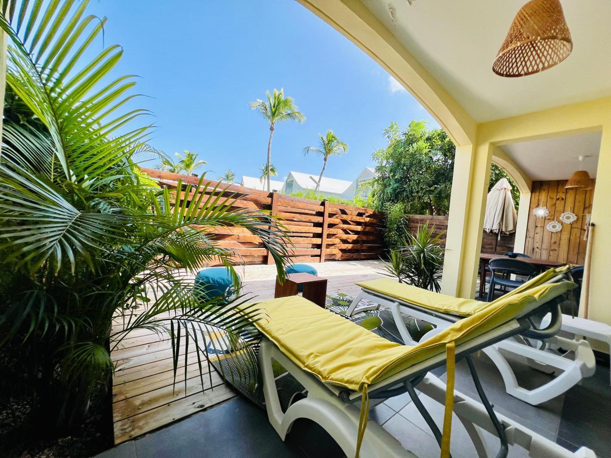 Blue Wave - 2 Bedrooms - Orient Beach! Quarter of Orleans Extérieur photo