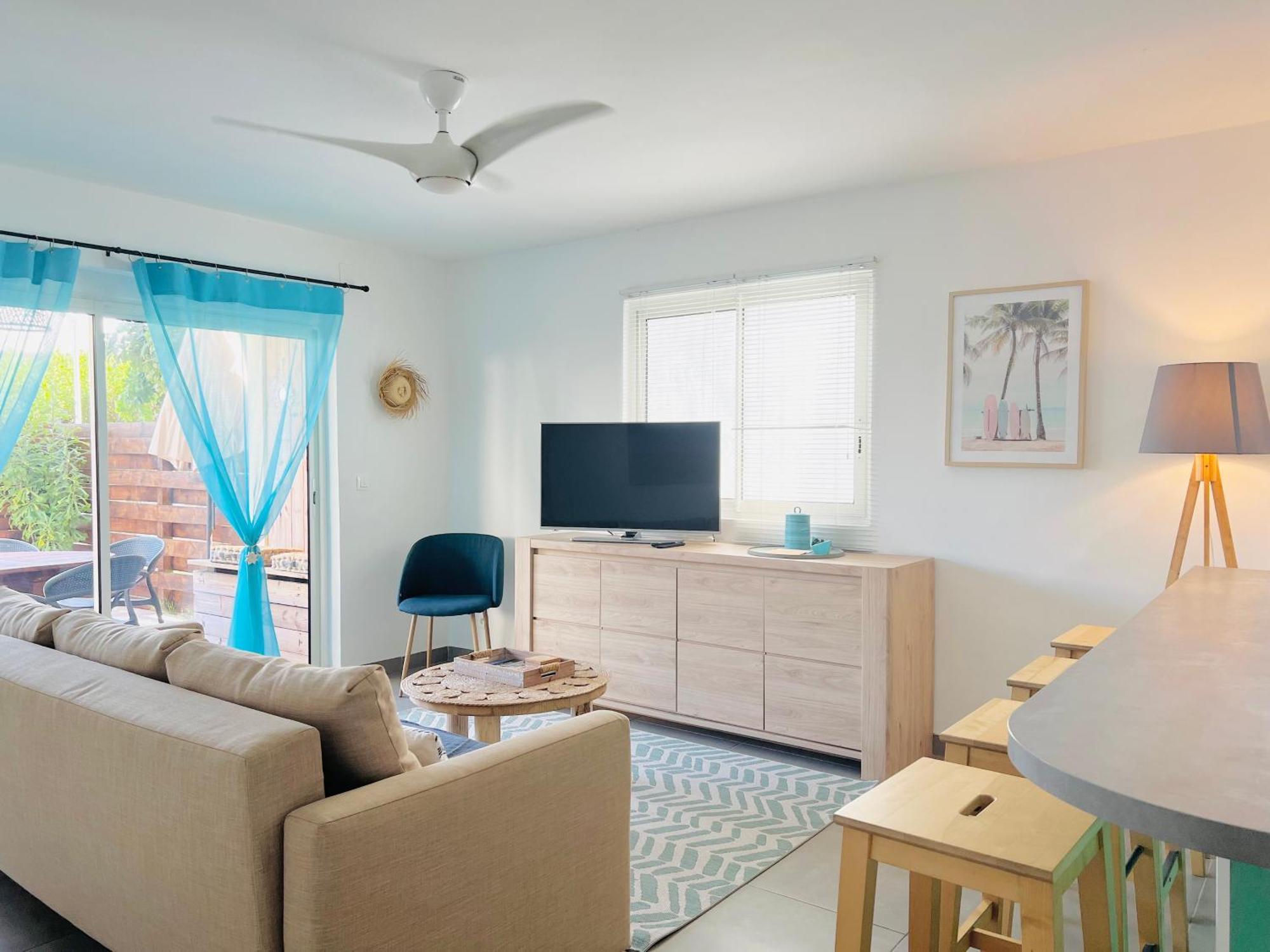 Blue Wave - 2 Bedrooms - Orient Beach! Quarter of Orleans Extérieur photo